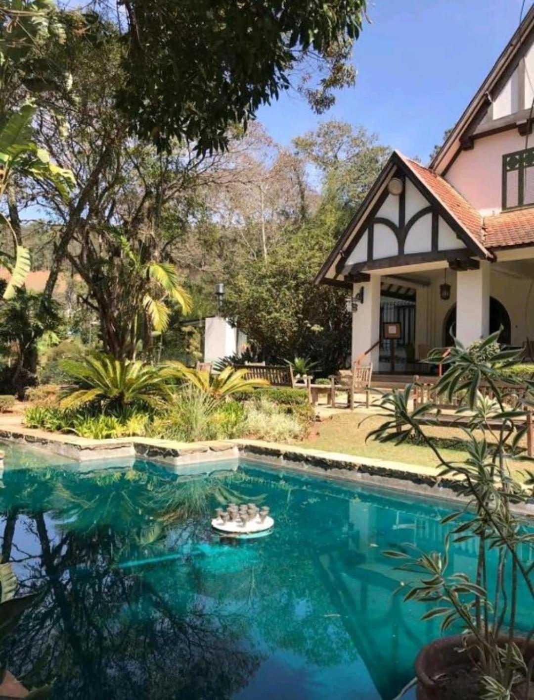 Flat 205 Completo No Granja Brasil Em Itaipava *